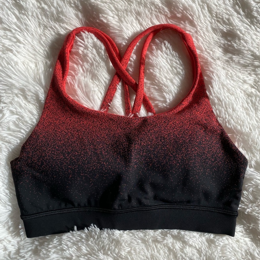 Lululemon Energy Bra - Picture 1 of 6